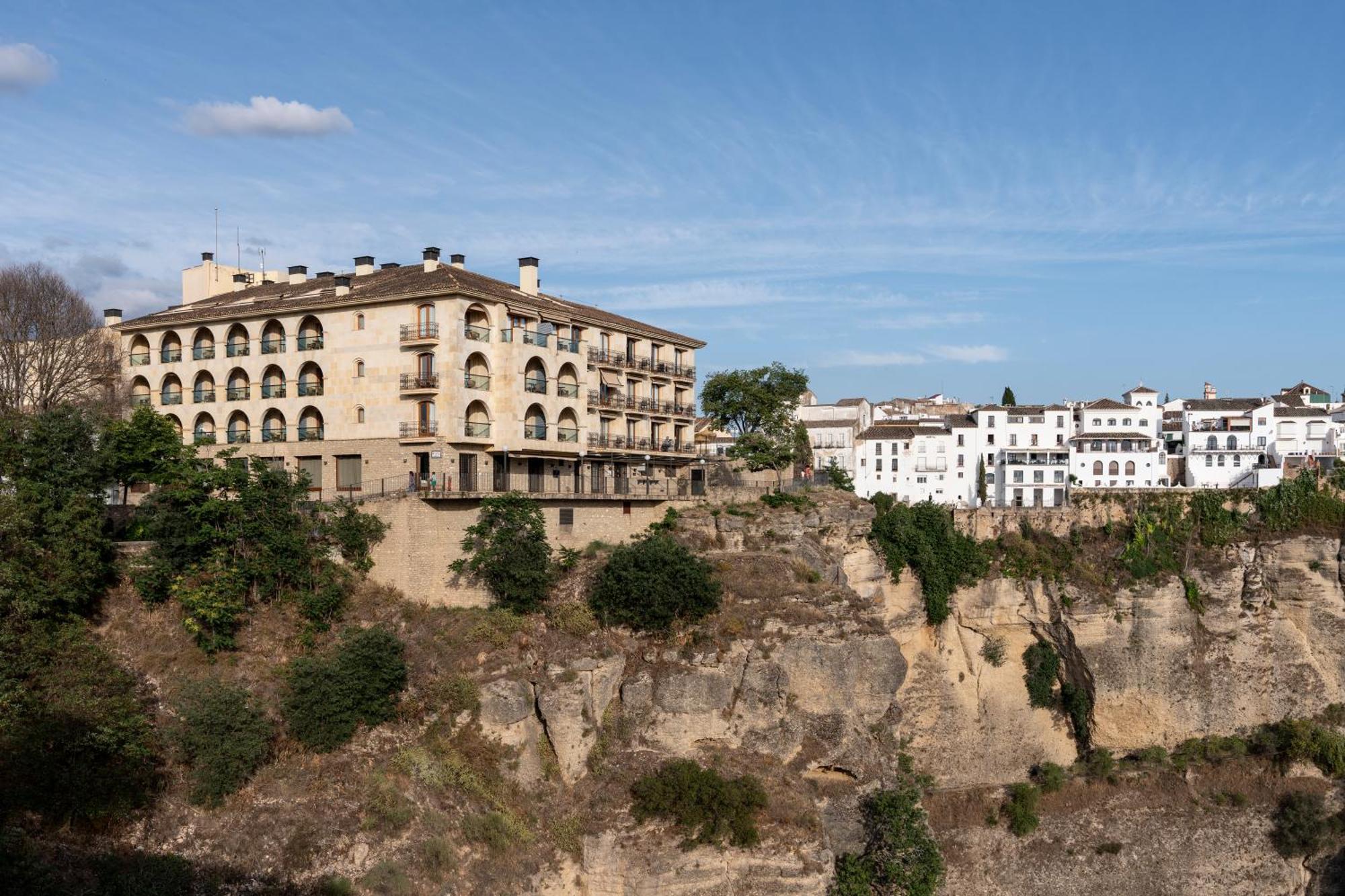 Parador De Ронда Екстериор снимка